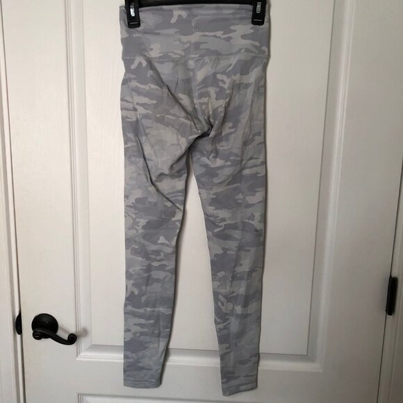 Lululemon Womens‎ Grey Camo Leggings High-Waist Full-Length Size 4 Stretch - Picture 6 of 7